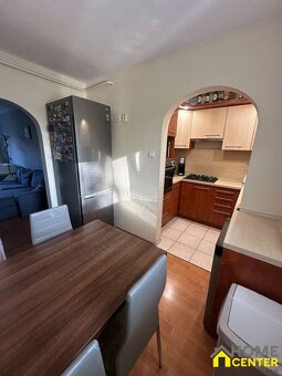 PREDAJ : 3 IZBOVÝ BYT S BALKÓNOM, KOMÁRNO - 3