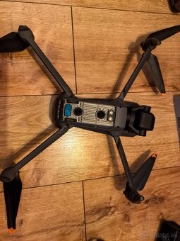 Dji Mavic 3 - 3