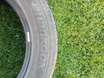 205/55R16 - 3