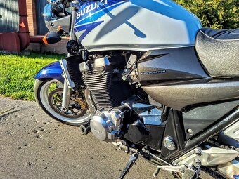 Suzuki Gsx 1400 - 3