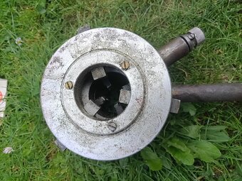 Vodárenská zavitnica na trubky - 3
