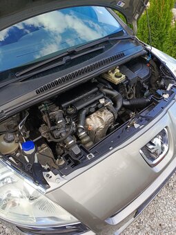 Peugeot 5008 - 3