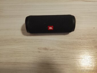 JBL flip4 - 3
