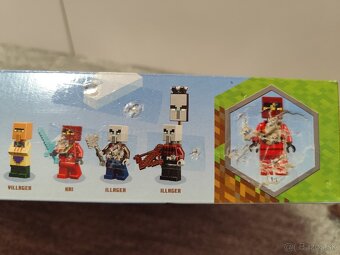 Lego Minecraft 21160 - 3