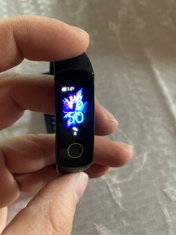 Inteligentné hodinky smart Honor band 5 - 3