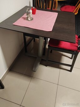 Stoly a stolicky - 3