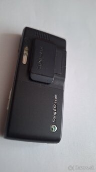 Sony ericsson K800i - 3