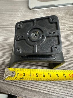 Predám brodit proclip konzola do vw passat b6 05-14 - 3