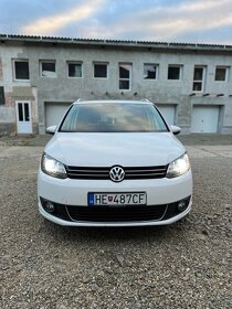 Volkswagen Touran 2.0tdi, rok 10/2011 - 3