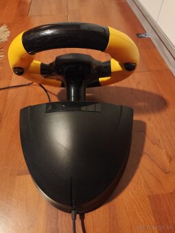 Volant a pedále GENIUS pre PC - 3