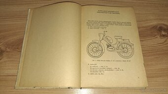 Učebnica vodičov motocyklov a skútrov - VÁCLAV RABOCH - 3