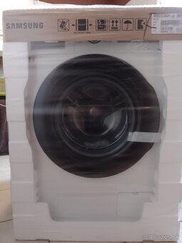 automatická práčka Samsung WW80CGC04DAH - 3