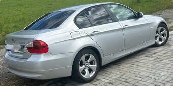 Ponúkam na predaj BMW E90 320d - 3