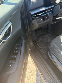 Kia Sportage 1.6 T-GDi 7DCT GOLD - 3