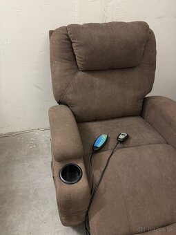 MASÁŽNE POLOHOVATEĽNÉ KRESLO S VYKLÁPANÍM - UNIZDRAV - 3