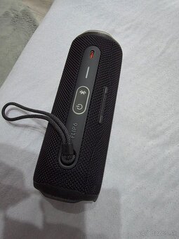 JBL Flip 6 Black - 3