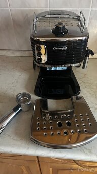 Pákový DeLonghi kávovar - 3
