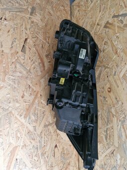 Svetlomet KIA Sorento - 3