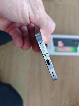 SAMSUNG GALAXY A56 256GB - 3