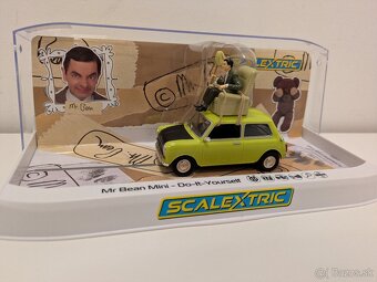 Scalextric autíčka na autodráhu (1:32) - 3