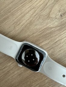 Apple Watch Series 7 41 mm Hviezdne biely hliník - 3