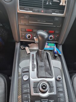 Predam audi q7 4.2 TDI r.v.2010 - 3