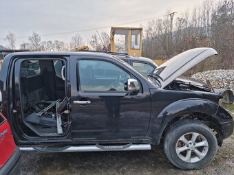 Predám nahradne diely nissan navara d40 - 3