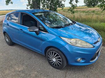 Predám Ford Fiesta 1,4tdci rok 2010 - 3