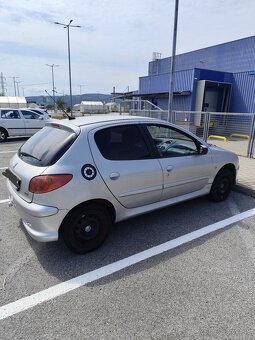 Peugeot 206 - 3