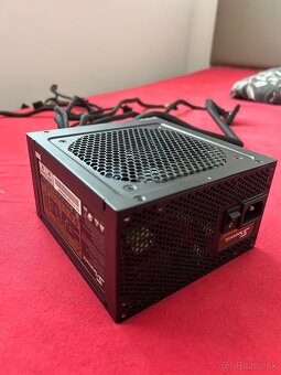 SEASONIC zdroj 660W X-660 (SS-660KM F3)/ 80PLUS Gold/ cable - 3
