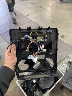 Rozpredám octaviu 2 sedan 1.9 tdi bjb 77kw - 3