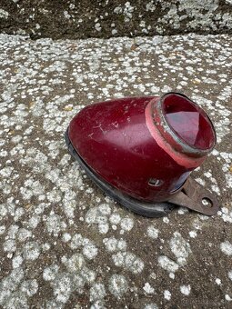 Svetlo na Jawa 555 - 3