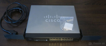 CISCO RV016 V03, 16port Multi-WAN VPN router - 3