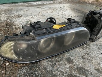 Predné svetlá Bmw e39 Hella - 3