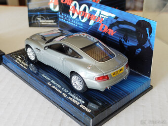 1:43 Jaguar & Aston Martin - 3