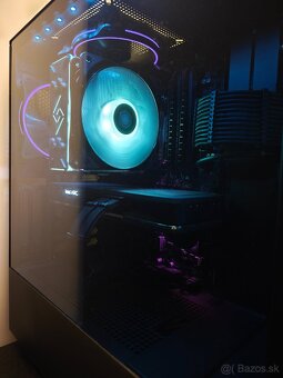 Predám herné PC + Monitor. Komplet cena € 650,- - 3