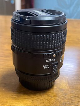 Nikon AF Micro Nikkor 60mm f/2.8 D - 3