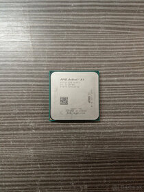 Procesory Intel, AMD (E8400 Q8400 X2 X3 435 X4 630 635 840) - 3