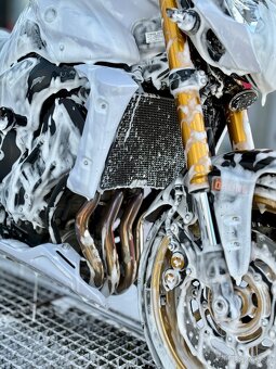 Yamaha FZ 8 - 3