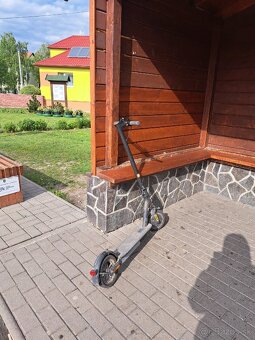 XIAOMI Mi Electric Scooter Essential - 3