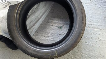 Predám zimné pneu Barum Polaris 5 235/45 R18 - 3