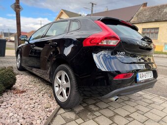 VOLVO V40 109323km - 3