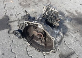 Prevodovka 1.9 TDI 77kw 5.st manuál JCR - 3