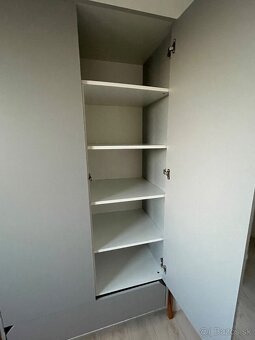 Skriňa - nábytok do detskej izby - 3