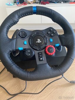 Logitech G29 Driving Force + shifter pre PS3, PS4, PS5, PC - 3