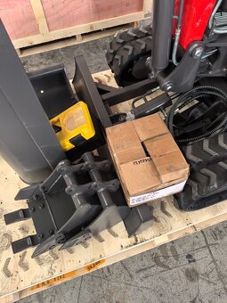 Predám minibager 1,8t - 3