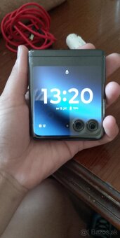 Motorola razr 40 ultra - 3