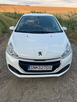 Peugeot 208 - 3