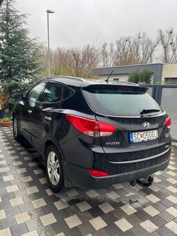 Hyundai ix35 2.0 crdi 2011 4x4 s uzávierkou a s ťažným - 3
