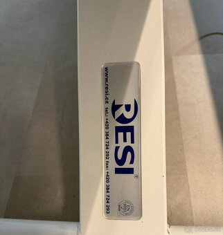Masérsky elektrický stôl / lehátko značky RESI CZ - 3